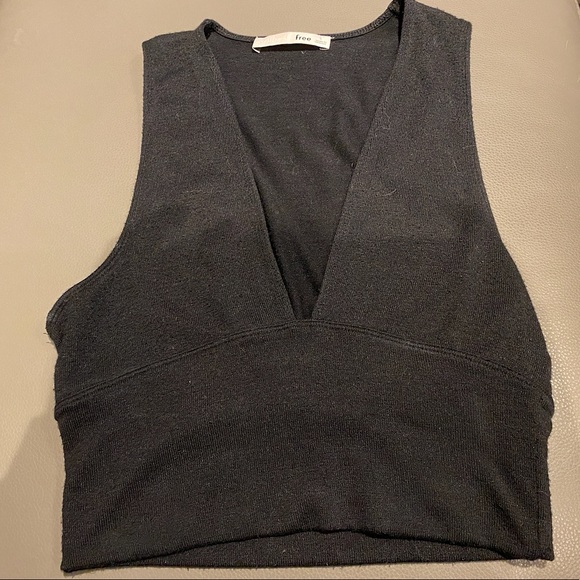 ****HOLD****** Wilfred V crop top - Picture 1 of 1